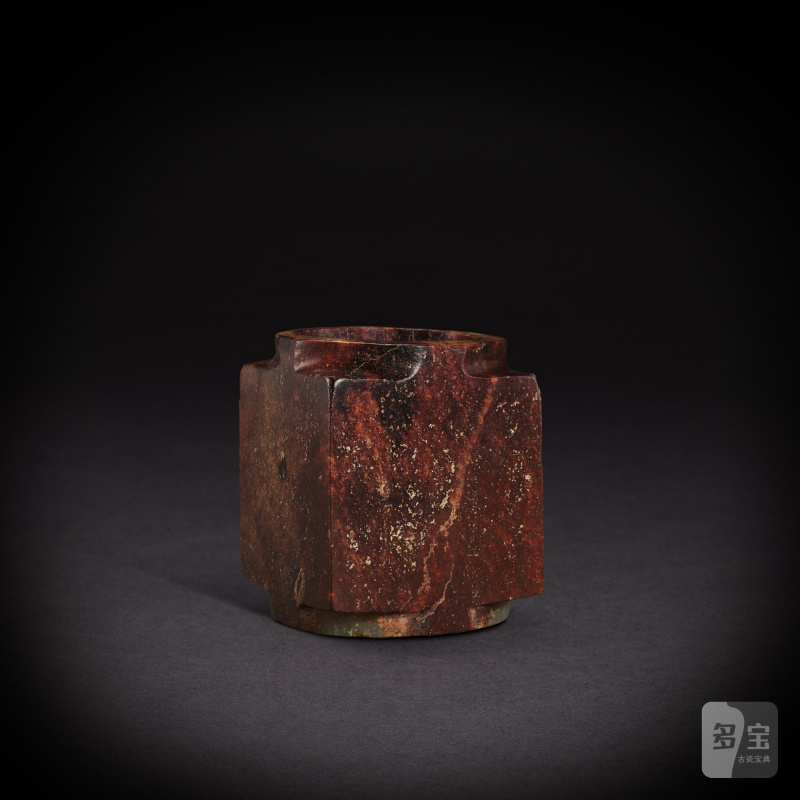 A pale celadon and russet jade cong, Neolithic period, Longshan culture | 新石器時代 龍山文化 青白玉琮 - 图2